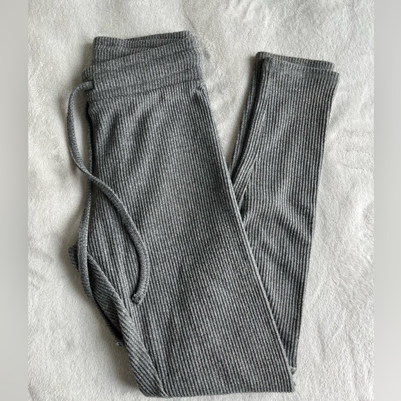 GARAGE RIBBED LEGGINGS - Picture 1 of 5